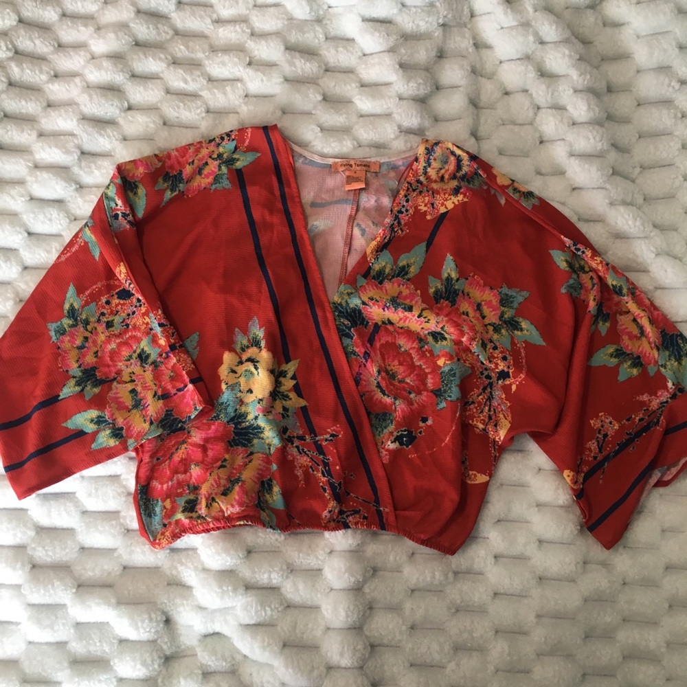Flying Tomato Top
